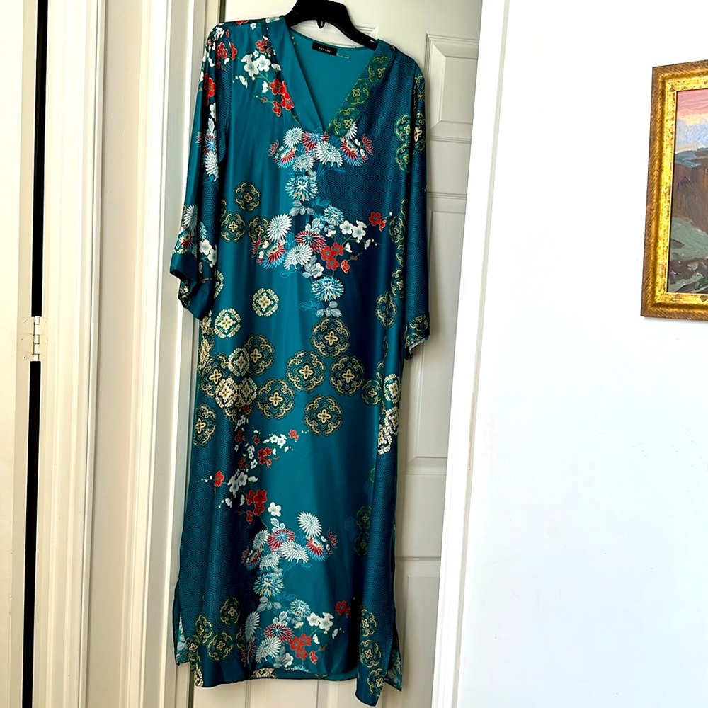 Beautiful Peacock Blue Natori Caftan Gown Size S
